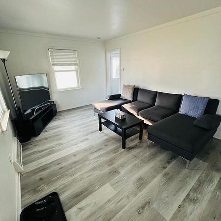 Charming & Spacious 3 Bedroom Home Near Downtown Ferndale, Mi エクステリア 写真